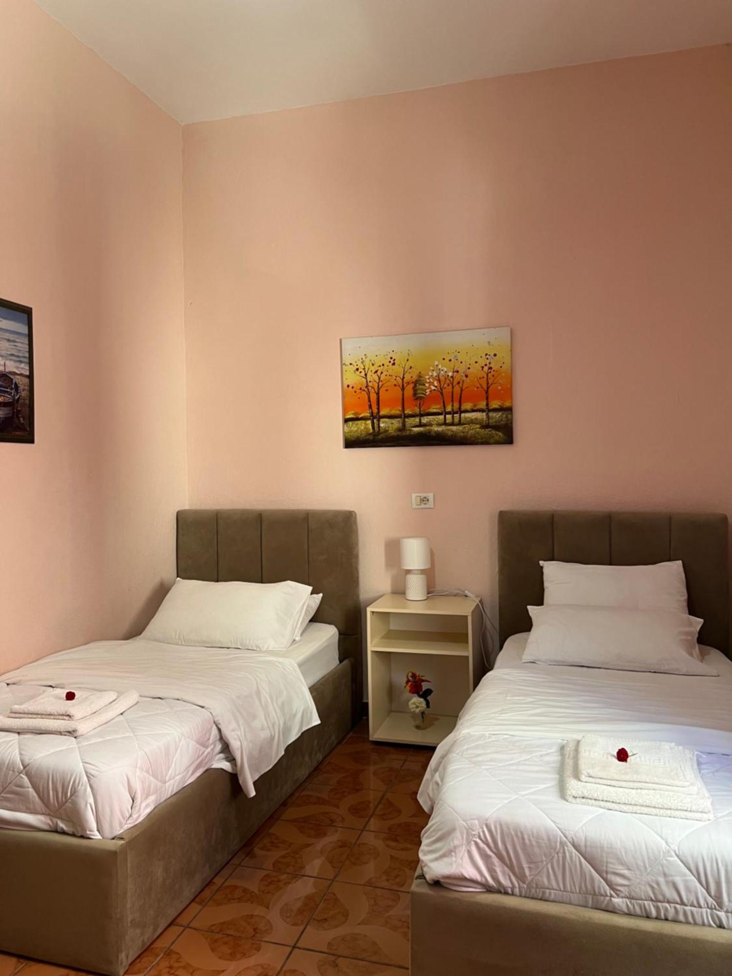 Vila 3 Rooms Durres Luaran gambar